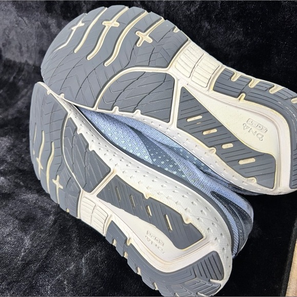Brooks Glycerin 18 1203171B073 Womens 9.5 Athletic Running Shoes Blue Sneakers